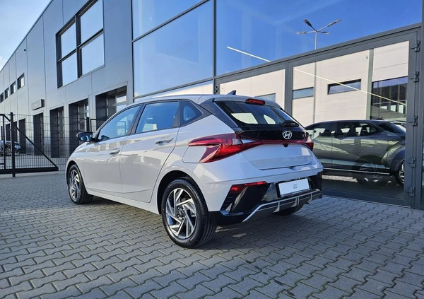 Hyundai i20 cena 77430 przebieg: 5, rok produkcji 2023 z Miechów małe 254